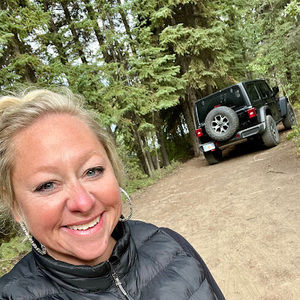 Meet your Posher, Kelli